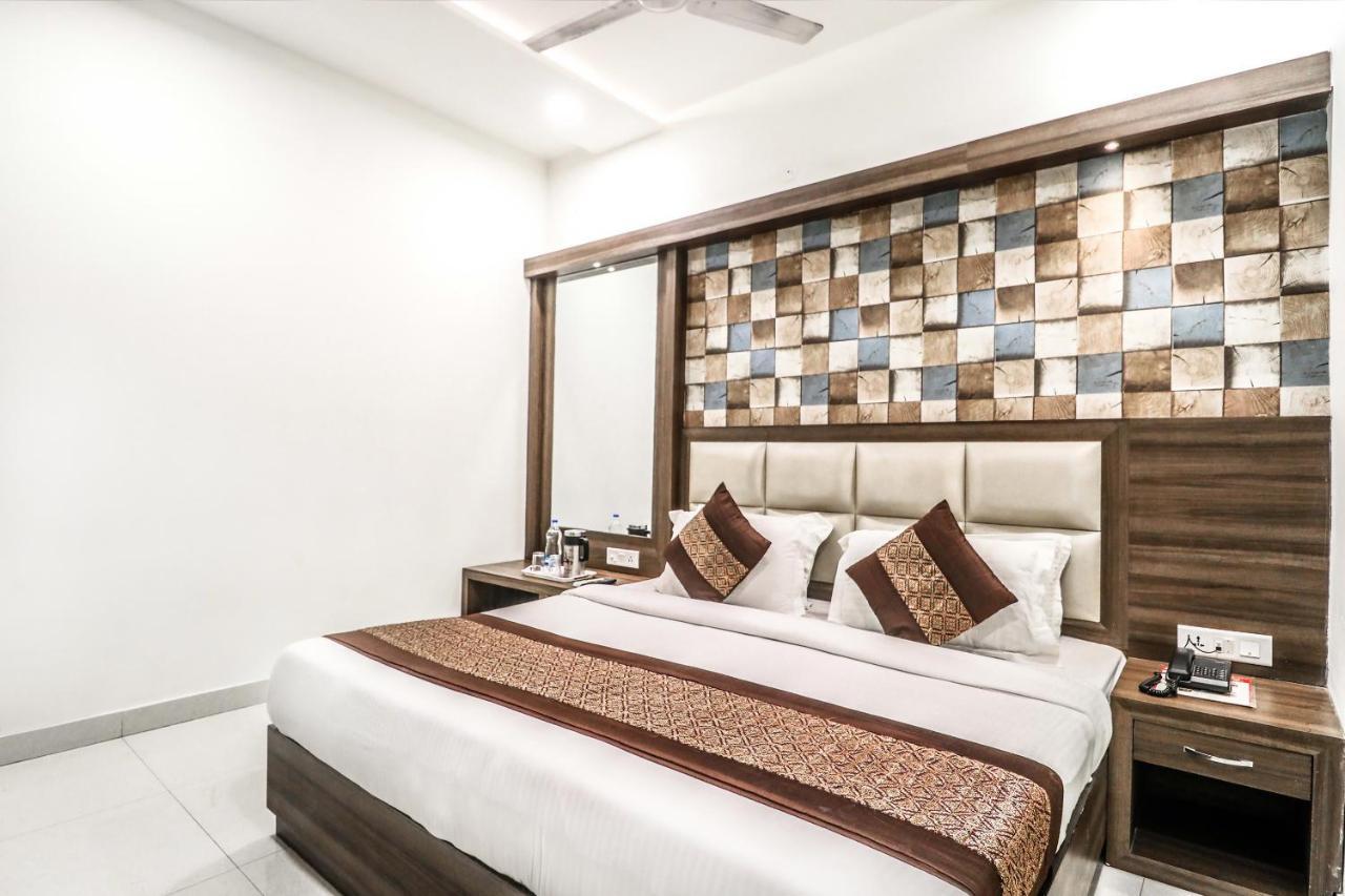 Hotel Kings Amritsar Exterior photo